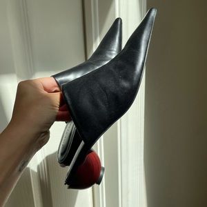 Zara black leather sandals funky heal